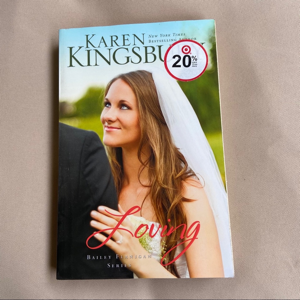 Book | Loving by Karen Kingsbury